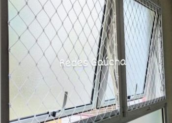 Rede com perfil em alumÃ­nio branco