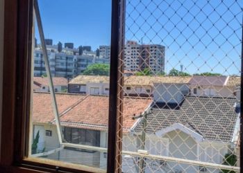 Rede com perfil bronze e rede areia