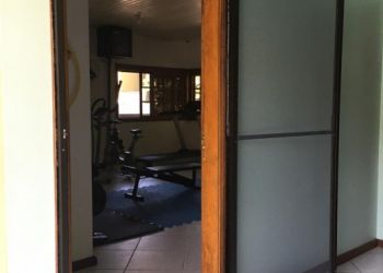 Tela mosquiteira para porta